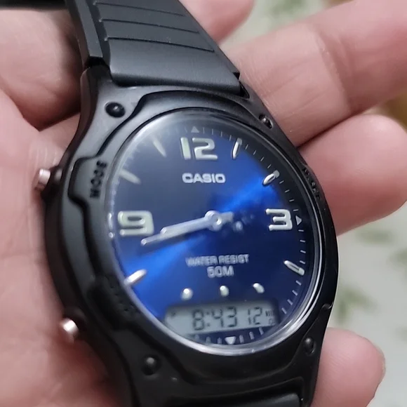 💙2 Swatch 1984 and Casio  Watche Working with Battery - Picture 15 of 17